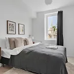 Lejlighed Cosy 4-person In The Heart Of