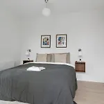 Cosy 4-person In The Heart Of Lejlighed