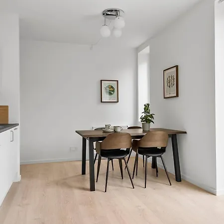 Inner Nest Apartment